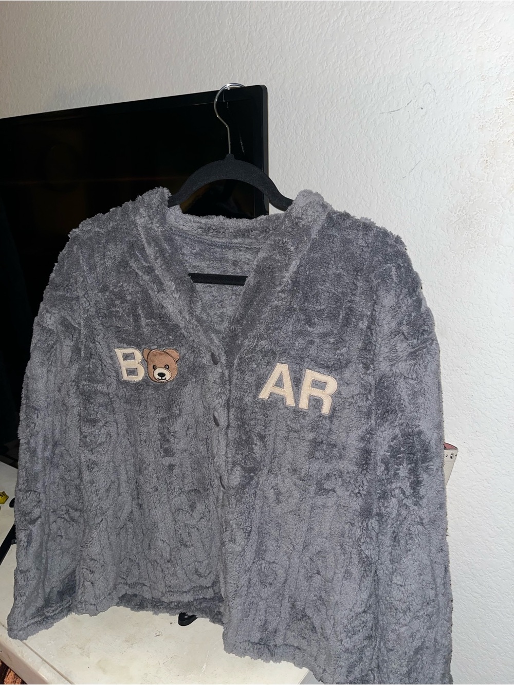Never Worn Grey Fleece Pajama Set Bear Button Collared Long Sleeve Lightweight